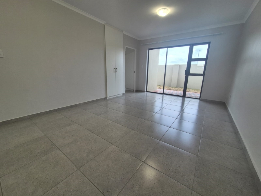 To Let 3 Bedroom Property for Rent in Stellendale Western Cape